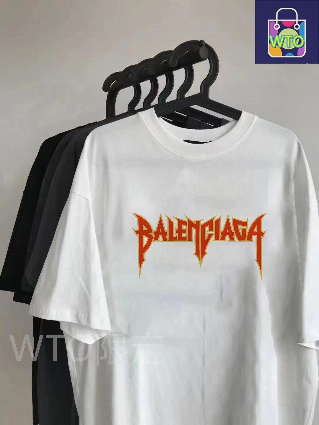 【直営店購入】BALENCIAGA 620969 TSVY7 プリントTシャツ 直営店購入】BALENCIAGA 620969 TSVY7 プリントTシャツ Balenciaga