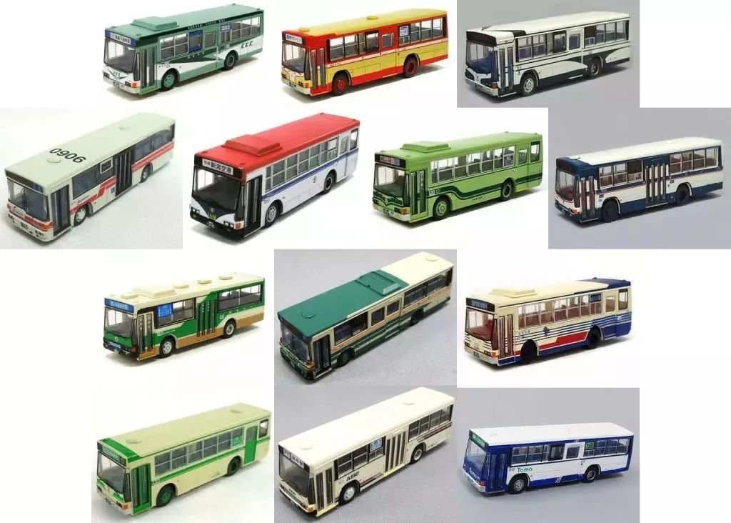 (未使用･未開封品)　ピーエムオフィスエー 1/200 CASTLE Collection 02 信州 上田城 (真田兜ペーパークラフト付) プラモデル PP066 bt0tq1u 61FCs1400PL._UF894,1000_QL80_.jpg