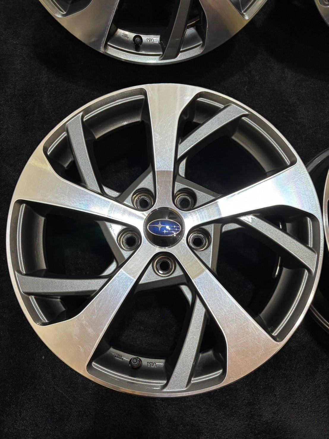 レヴォーグ 2-K271