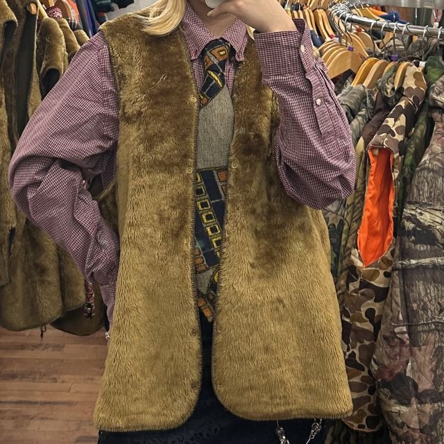 【BARBOUR/バブアー】ベスト