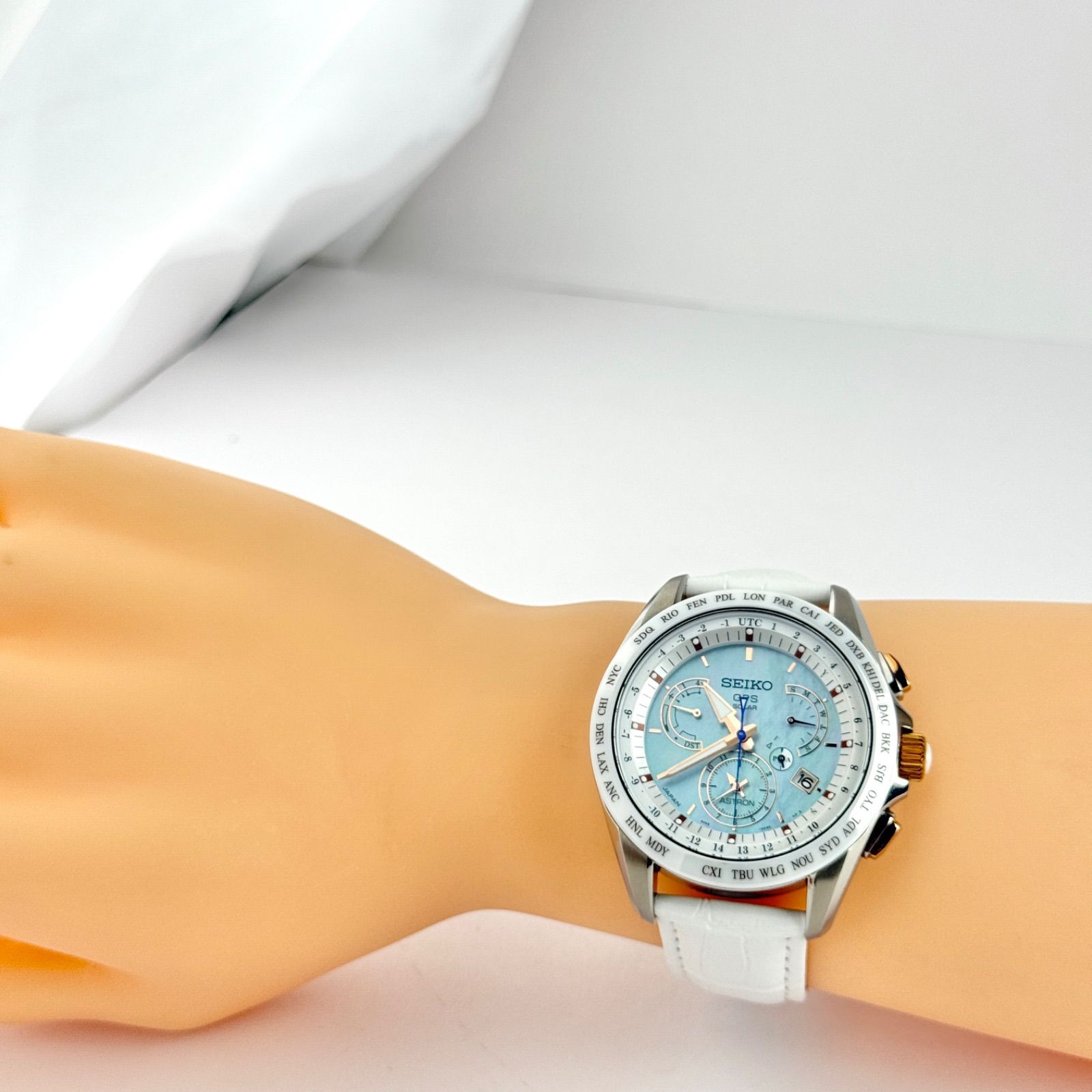 セイコー アストロン 電波ソーラー デュアルタイム ベルト メンズ 477