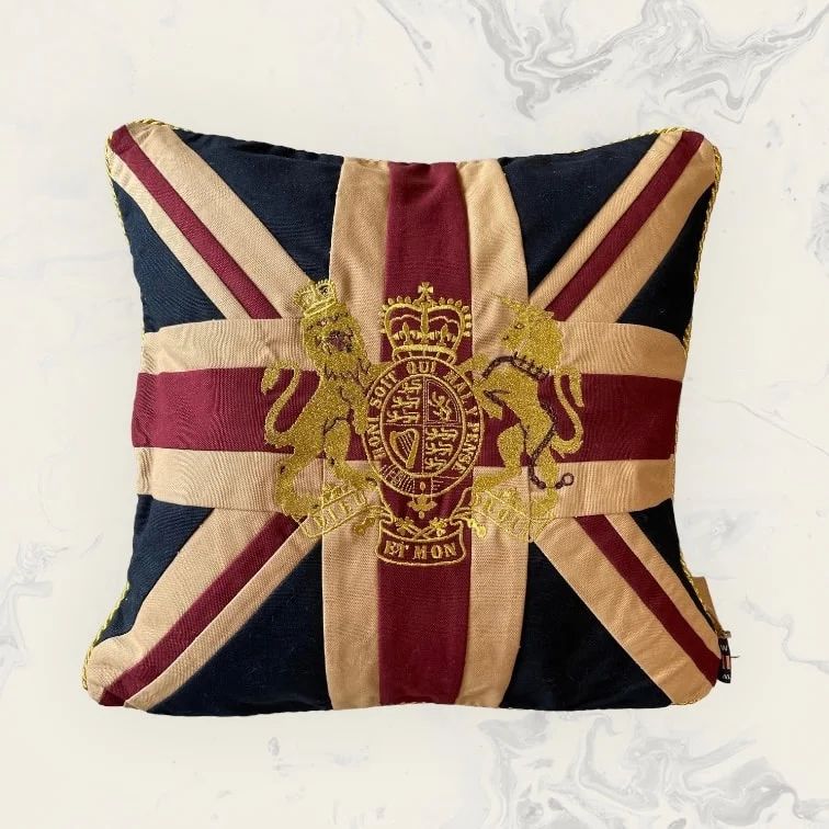 【英国輸入】Woven Magic ユニオンジャック 紋章 クッションカバー 英国輸入】Woven Magic ユニオンジャック 紋章 クッションカバー