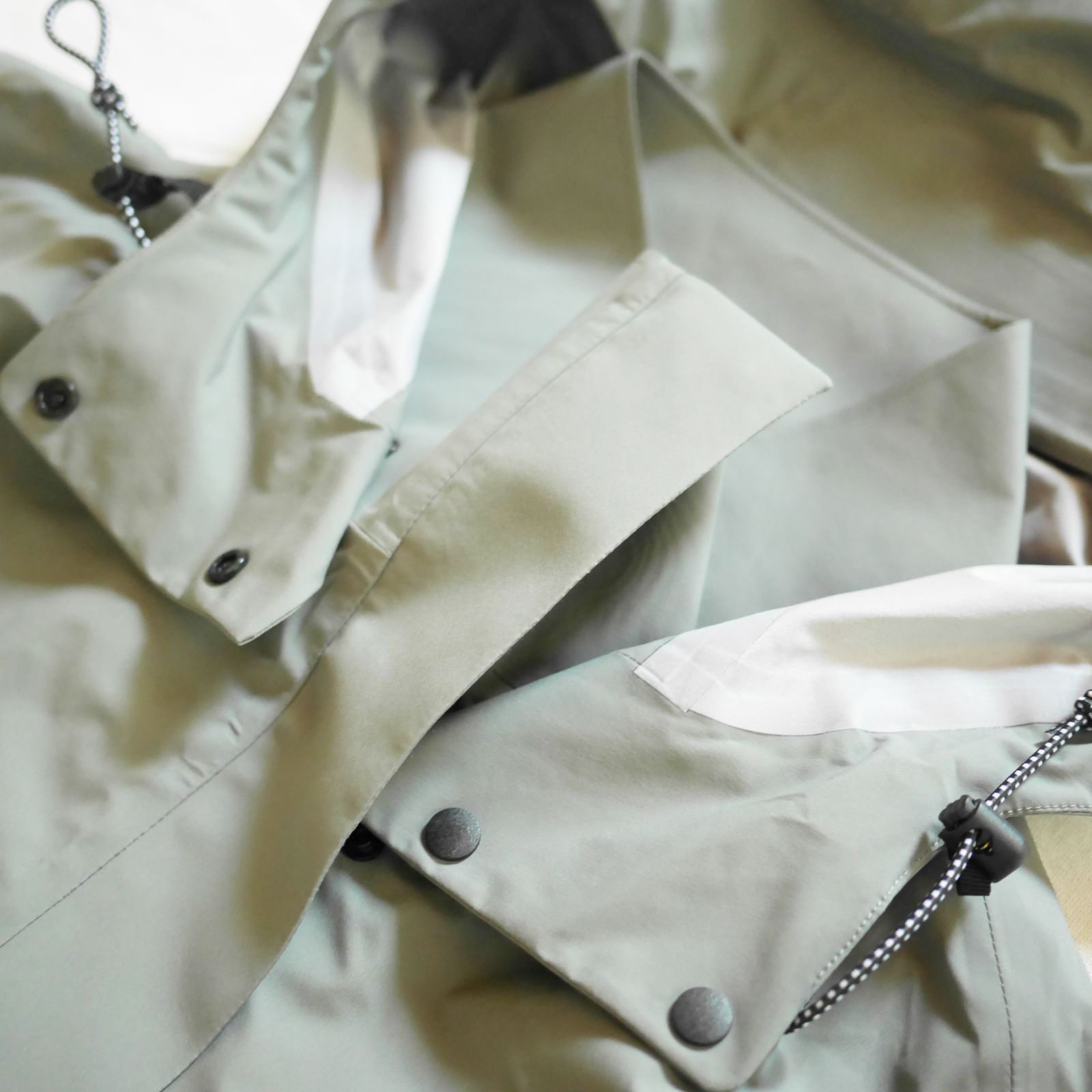 3レイヤ―レインコート grey