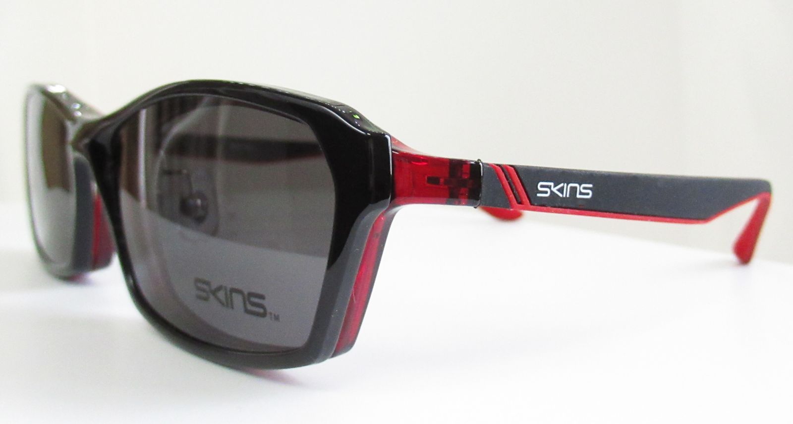 SKINS スキンズ◇クリップサングラス付 メガネフレーム SK-150-4