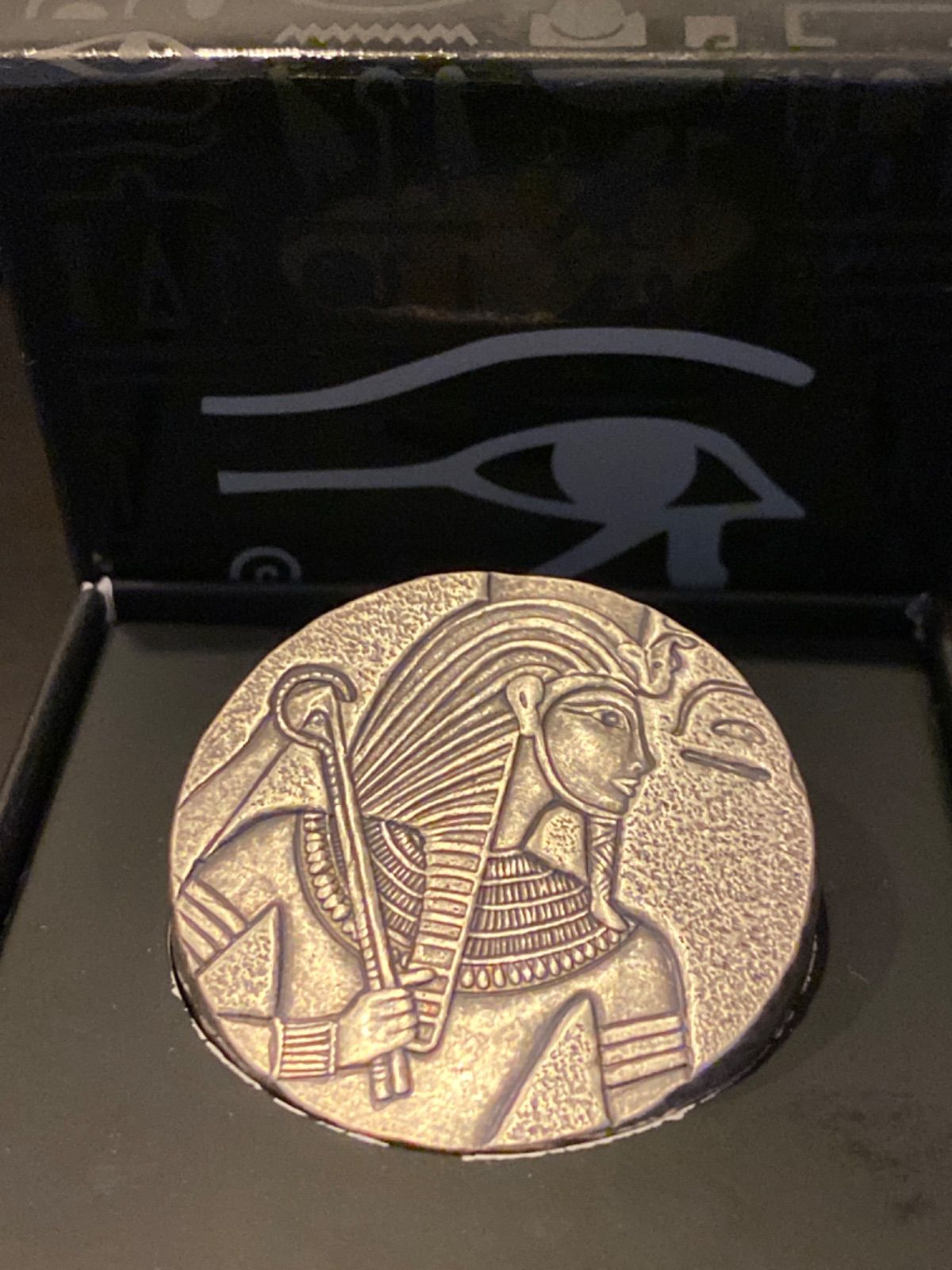 チャド 2017ネフェルティティ／2016ツタンカーメン 5オンス 銀貨