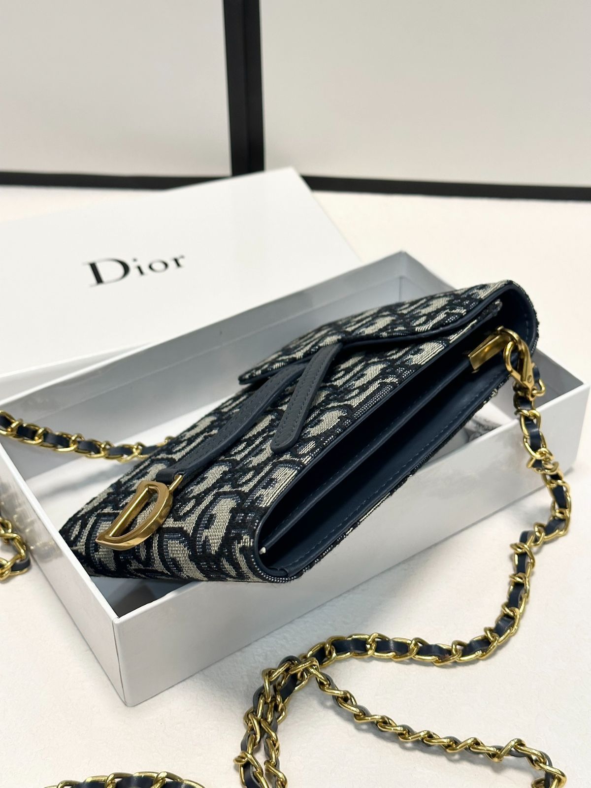 DIOR マルチファンクション