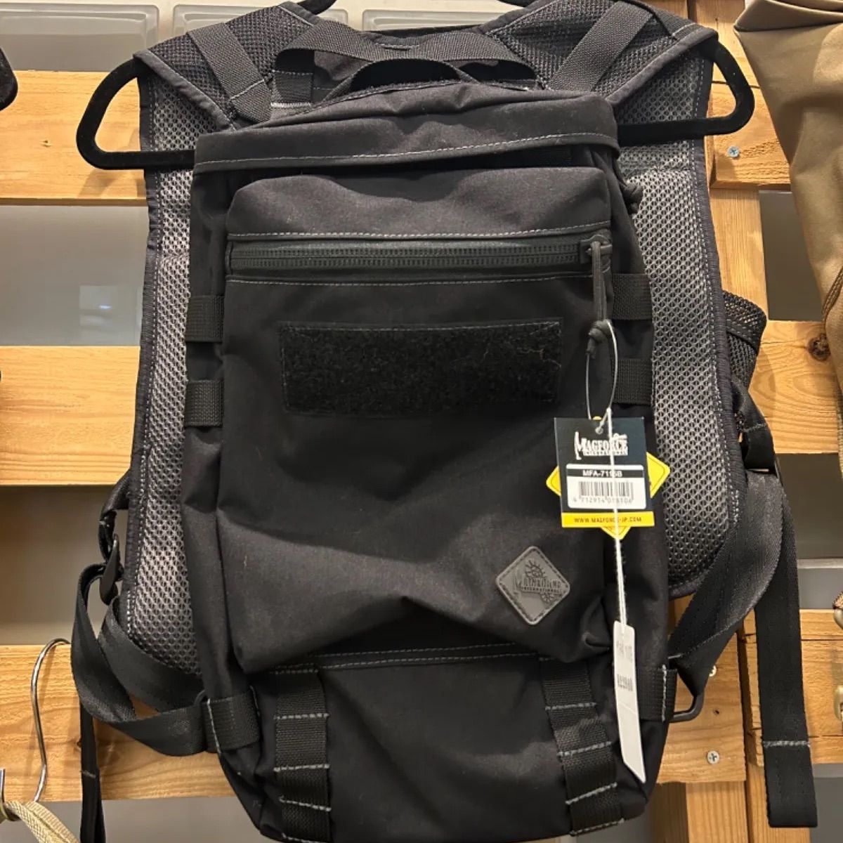 MAGFORCE マグフォース　Hiker Stealth Backpack 楽天市場】MAGFORCE(マグフォース)Hiker Stealth Backpack [MFA