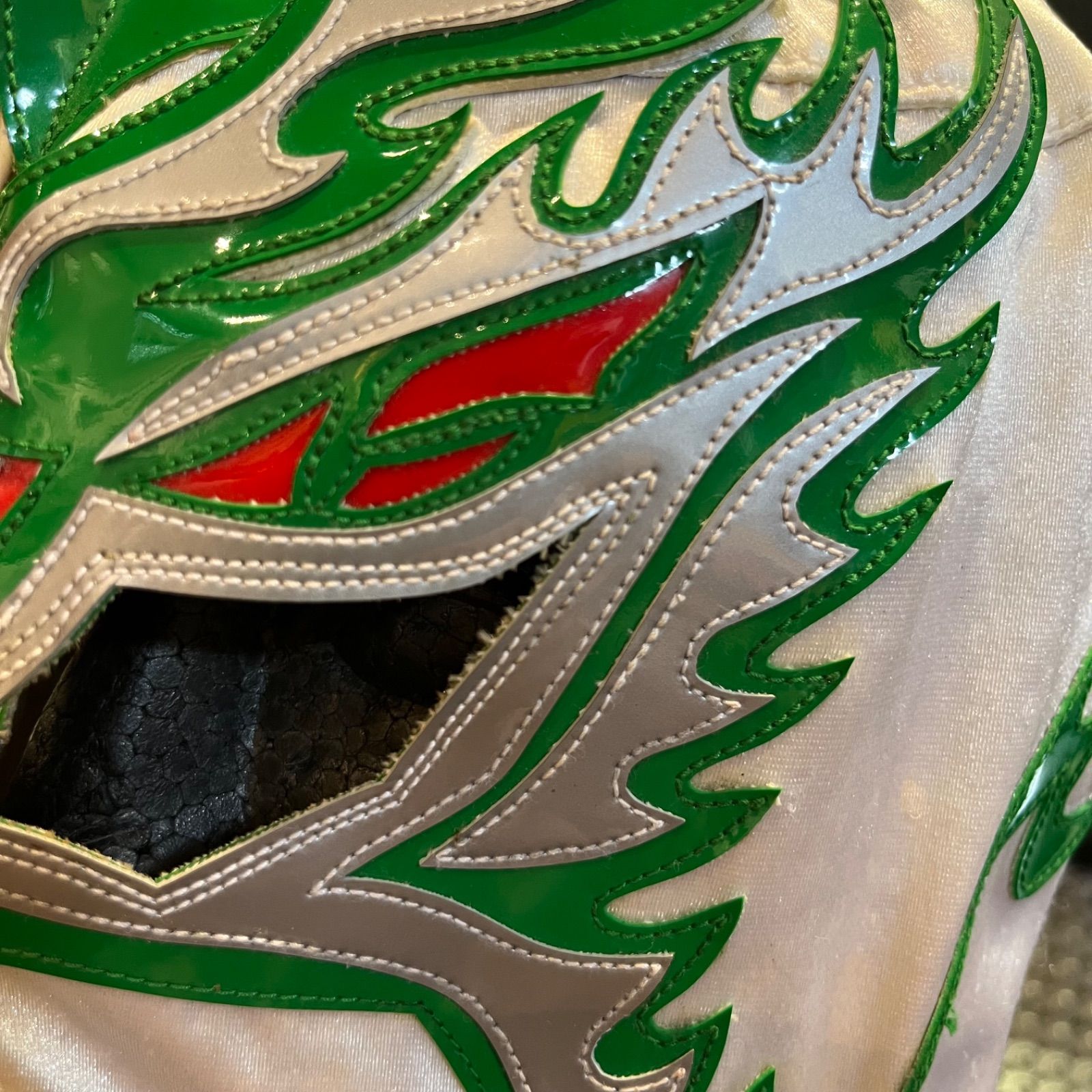 DRAGONGATE サイン入り ドラゴン・キッド 中村 伸能 プロレスマスク 