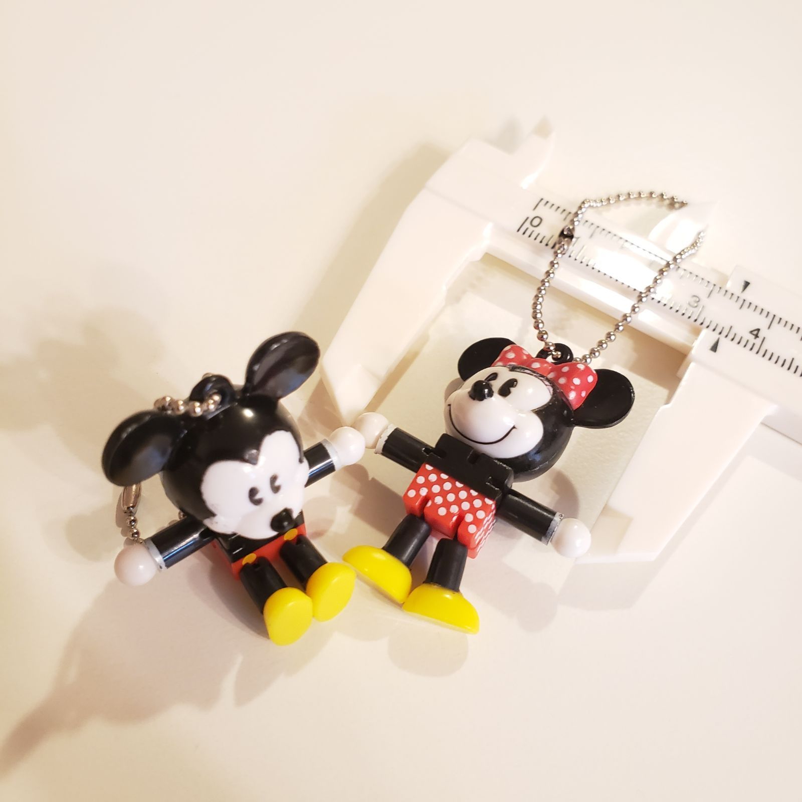 ディズニー Disney ミッキー ミニー フィギュア キーホルダー
