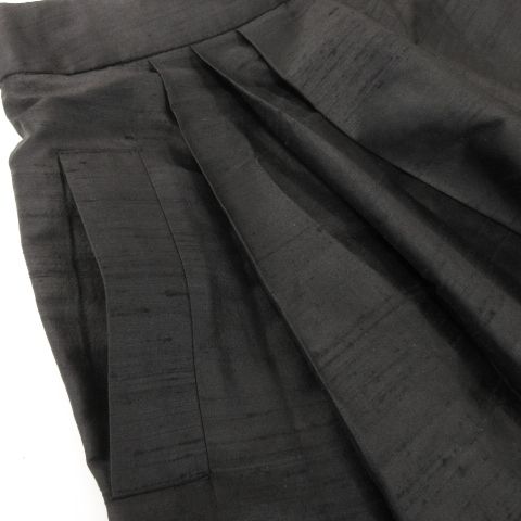 アルマーニ コレツィオーニ ARMANI COLLEZIONI フレアスカート