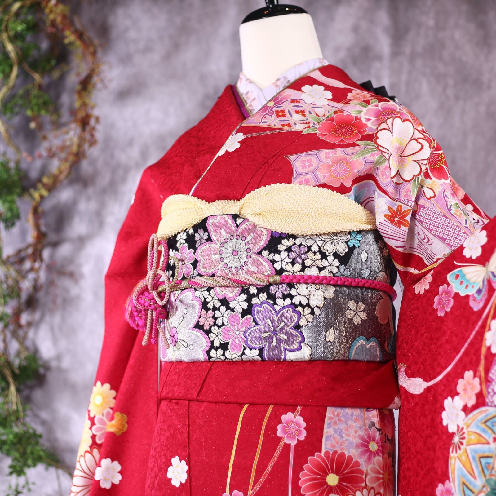 振袖フルセット 振袖セット 振袖 M～Lサイズ 中古 赤×熨斗 美品 成人式