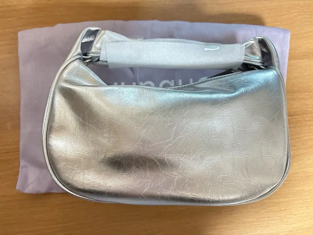 vunque ハーフムーン ココナッツ ミニ トート