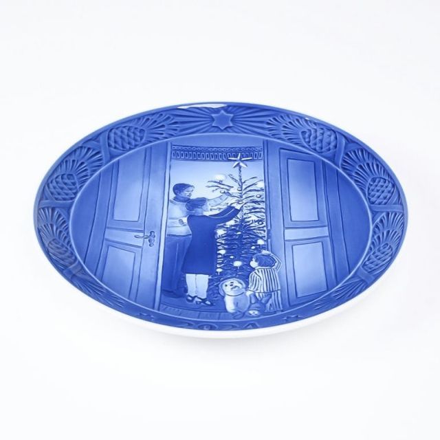 新品 ロイヤルコペンハーゲン イヤープレート 2024年 令和6年