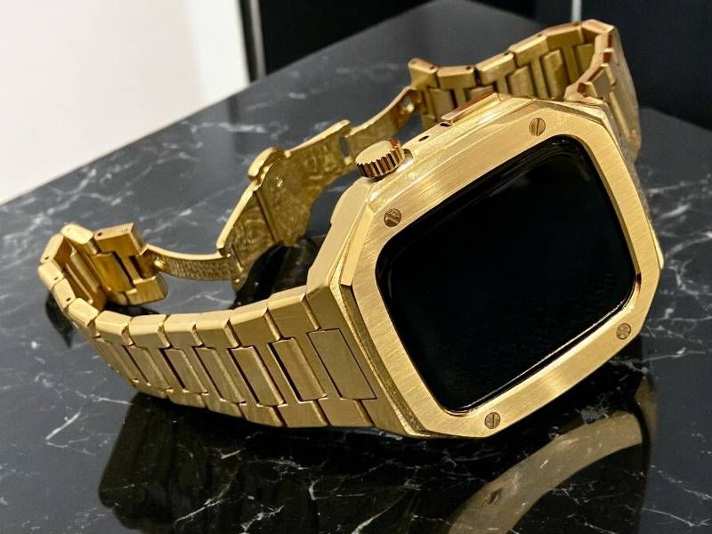 ゴールド ４5ｍｍ 最新ネジ工具不要 簡単脱着 ワンタッチ AppleWatchメタル カバーケース 脱着 簡単 保護 カスタム ベルト バンド アップルウォッチ対応