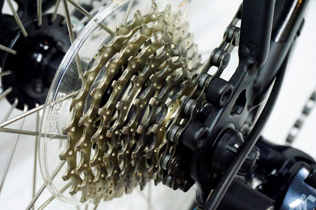 KHS ケーエイチエス