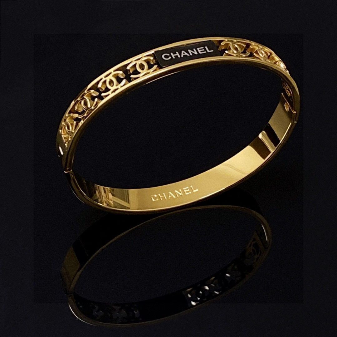 繊細さと軽やかな羽根モチーフ♪【CHANEL】25SS ブレスレット SJX W】ANCHOR CHAIN BRACELET(6JU5015)｜SJX公式ONLINE STORE