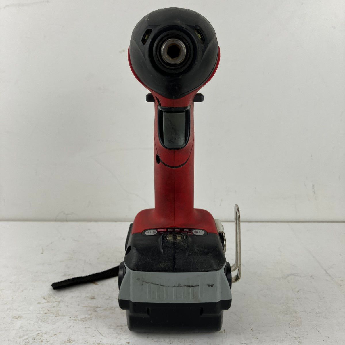 インパクトドライバ