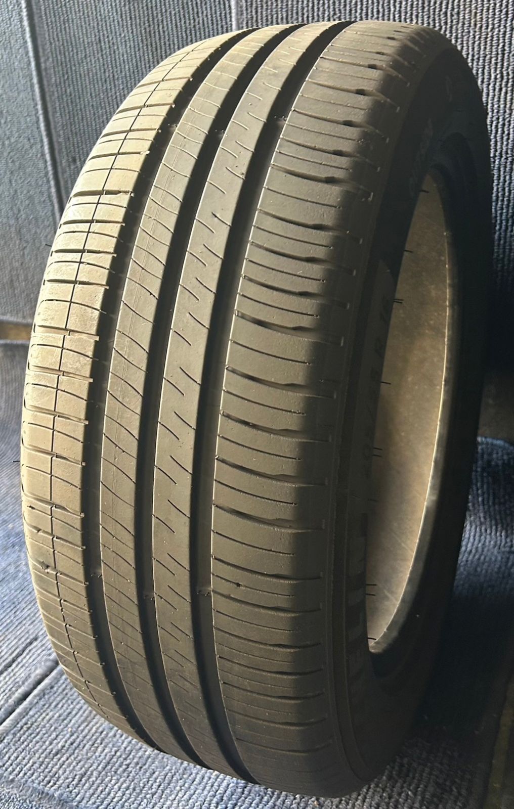 送料無料【2020年製造】【溝7分山】MICHELIN ENERGYSAVER4 1本  205/55R16  ASP2506