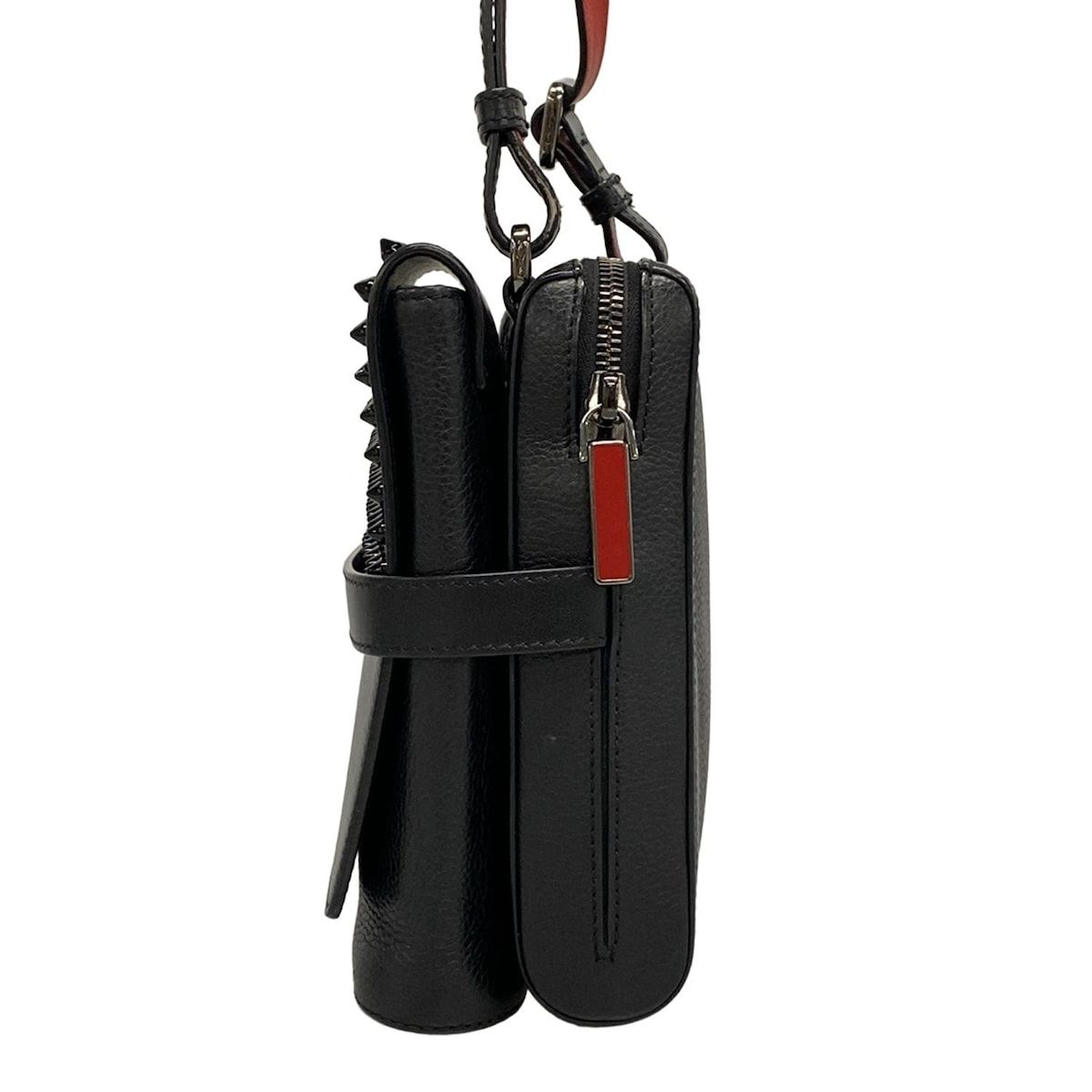 スタッズ レザー