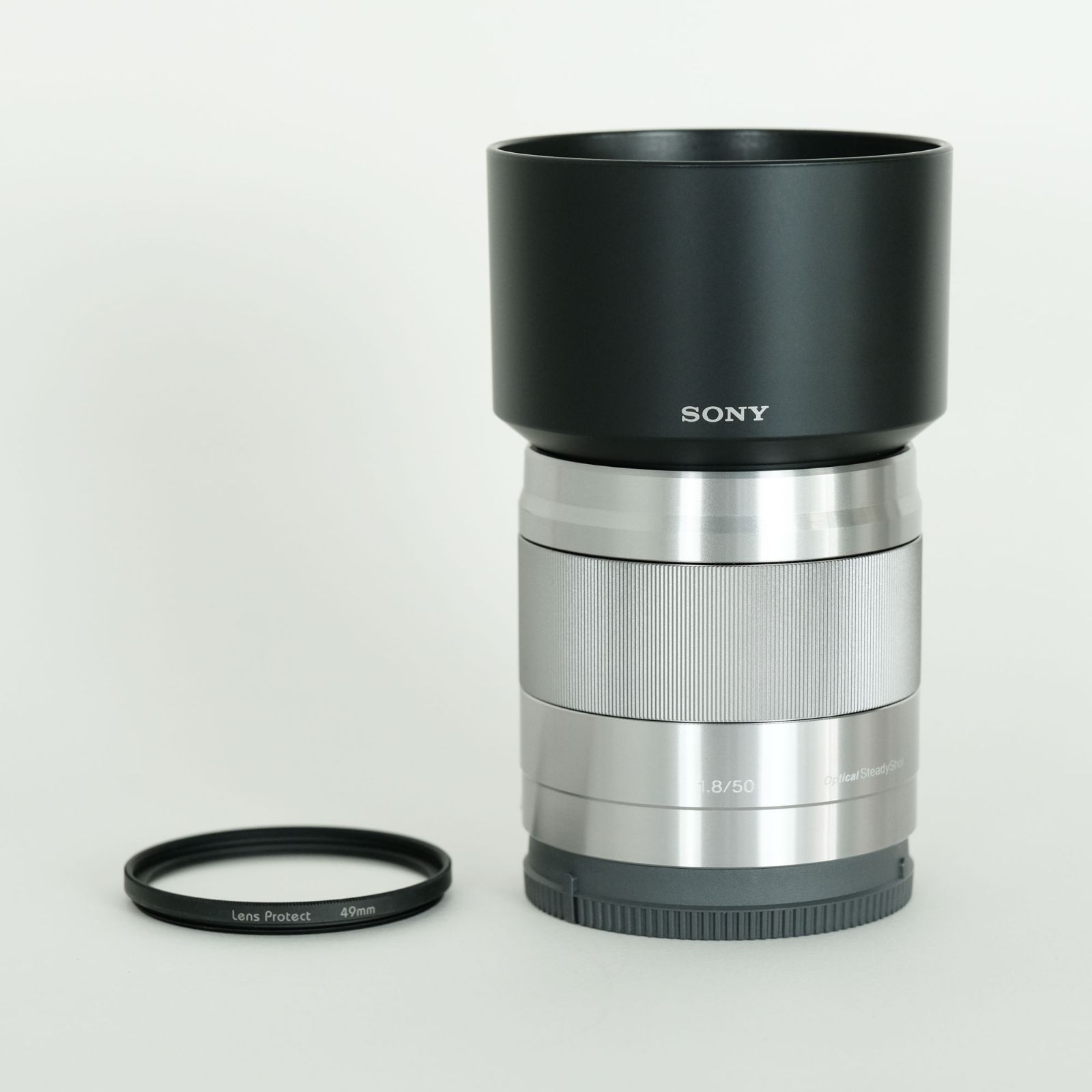 極美品｜フィルター付] SONY E 50mm F1.8 OSS SEL50F18 シルバー / ソニーEマウント / APS-C - メルカリ