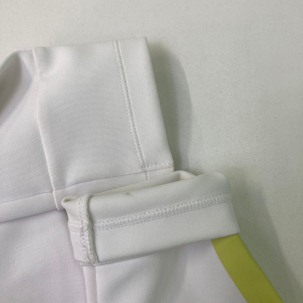 サイズ:M DESCENTE GOLF デサントゴルフ 2022年モデル ジップ サイズ:M DESCENTE GOLF デサントゴルフ 2022年モデル ジップ