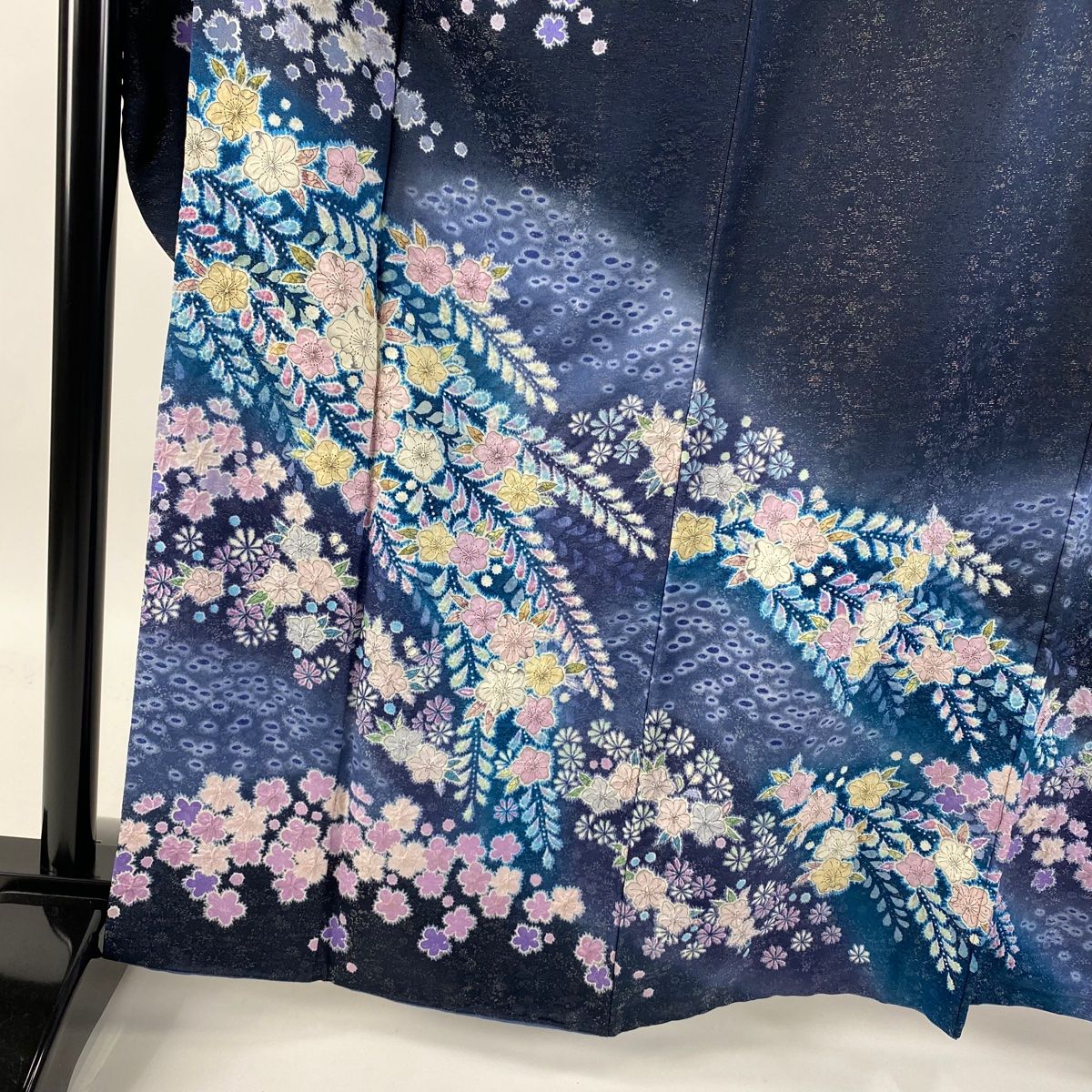 振袖 身丈164cm 裄丈66.5cm M 袷 徳永憲峯 落款 辻が花 金通し 金彩 紺色 正絹