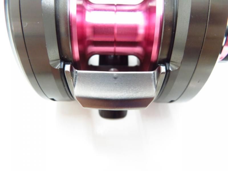 DAIWA - 【中古】 ダイワ 17 ソルティガ BJ 100P-RM   /S163M DAIWA - 【中古】 ダイワ 17 ソルティガ BJ 100P-RM /S163Mの