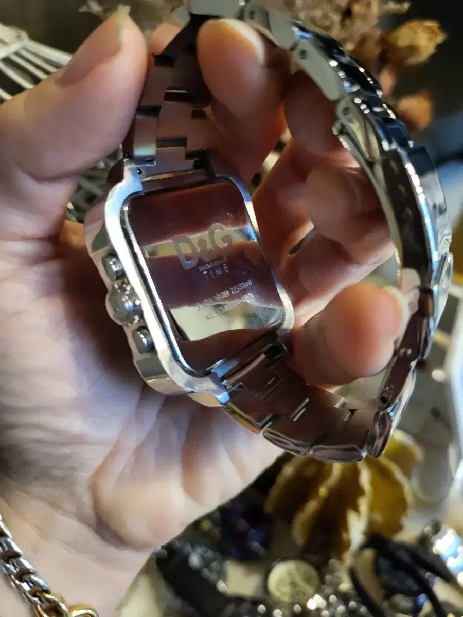 スチール メタル