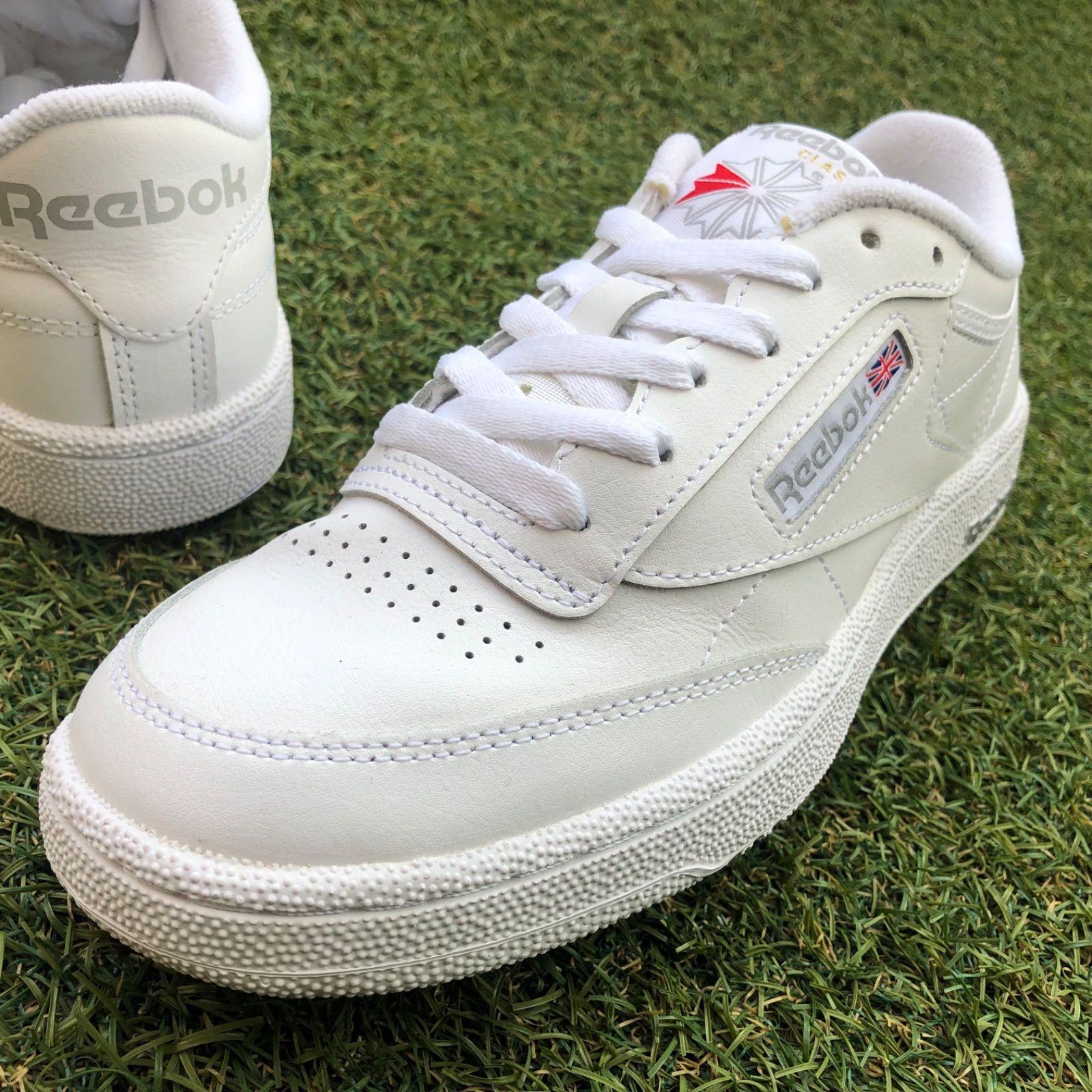 美品24.5Reebok CLUB C 85リーボック クラブC85 HW284 - メルカリ