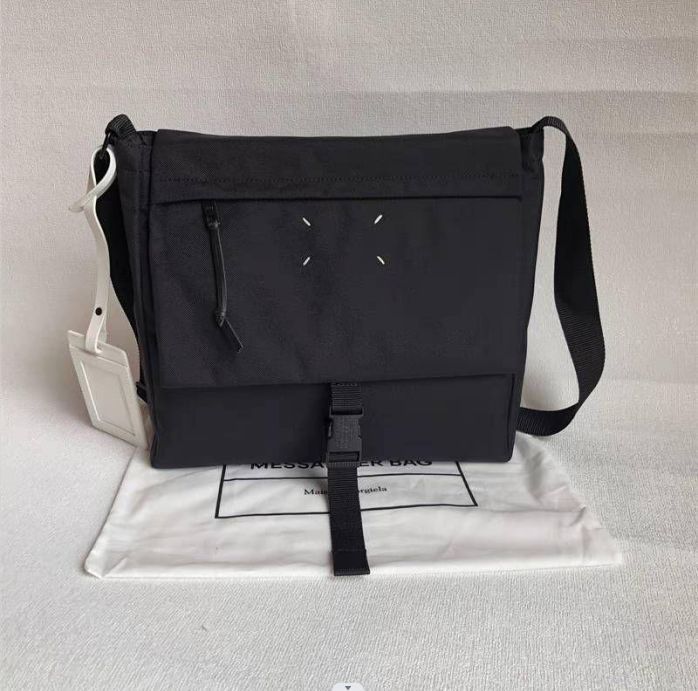 新品 Maison Margiela メゾンマルジェラ ショルダーバッグ メールバッグ