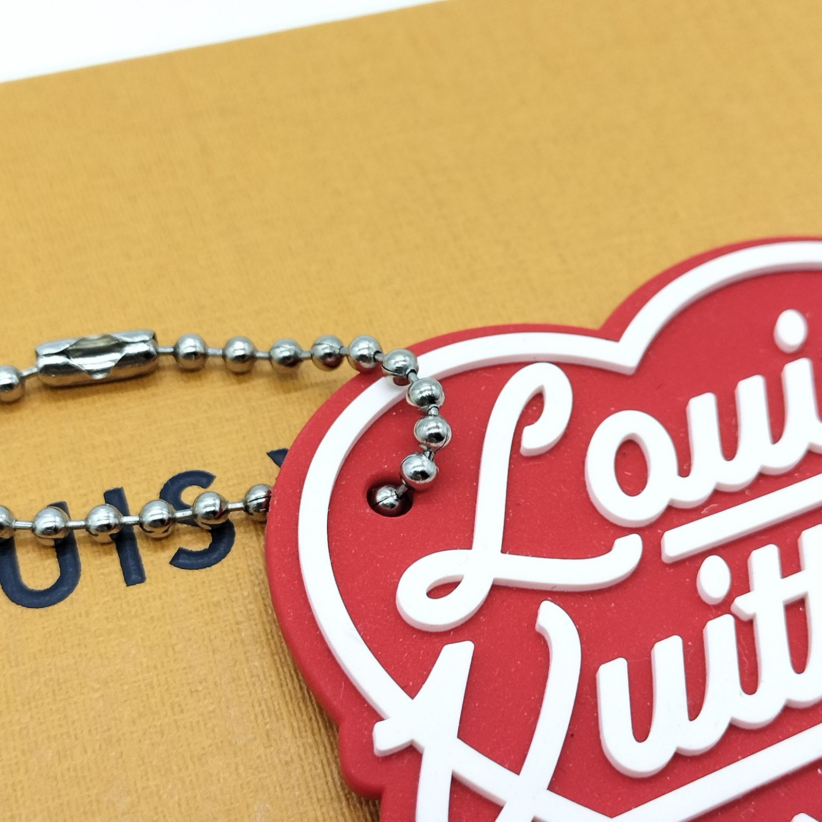 価格交渉可　Louis Vuitton ハート型キーホルダー　NIGO 価格交渉可 Louis Vuitton ハート型キーホルダー NIGO