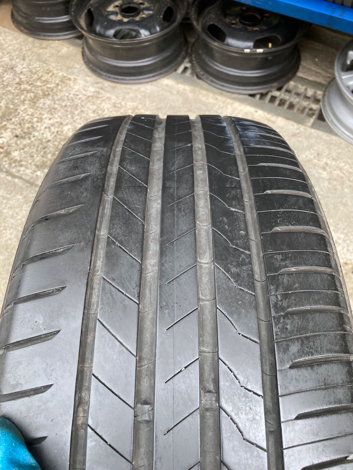 製造年2021年 2本