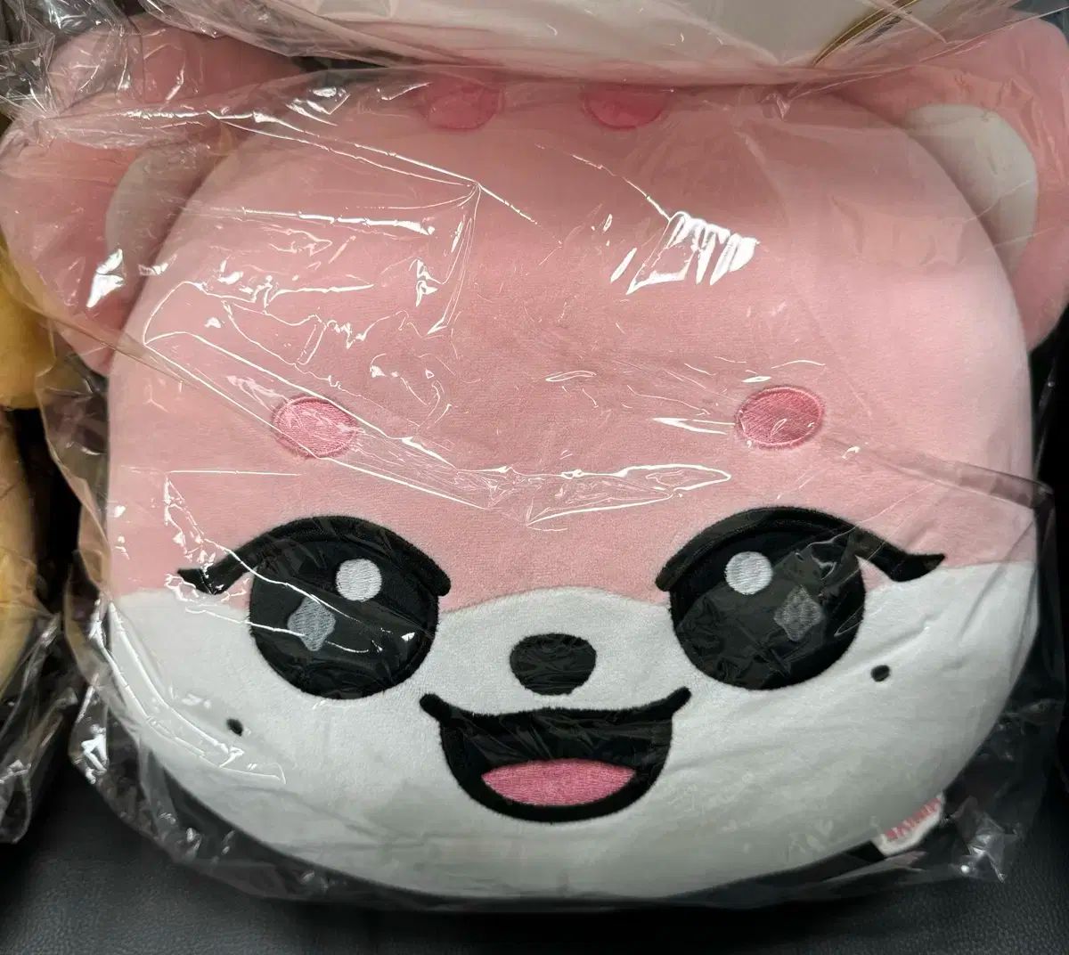 IVE LEESEO イソ MINIVE ミニブ フェイスクッション IVE イソ minive