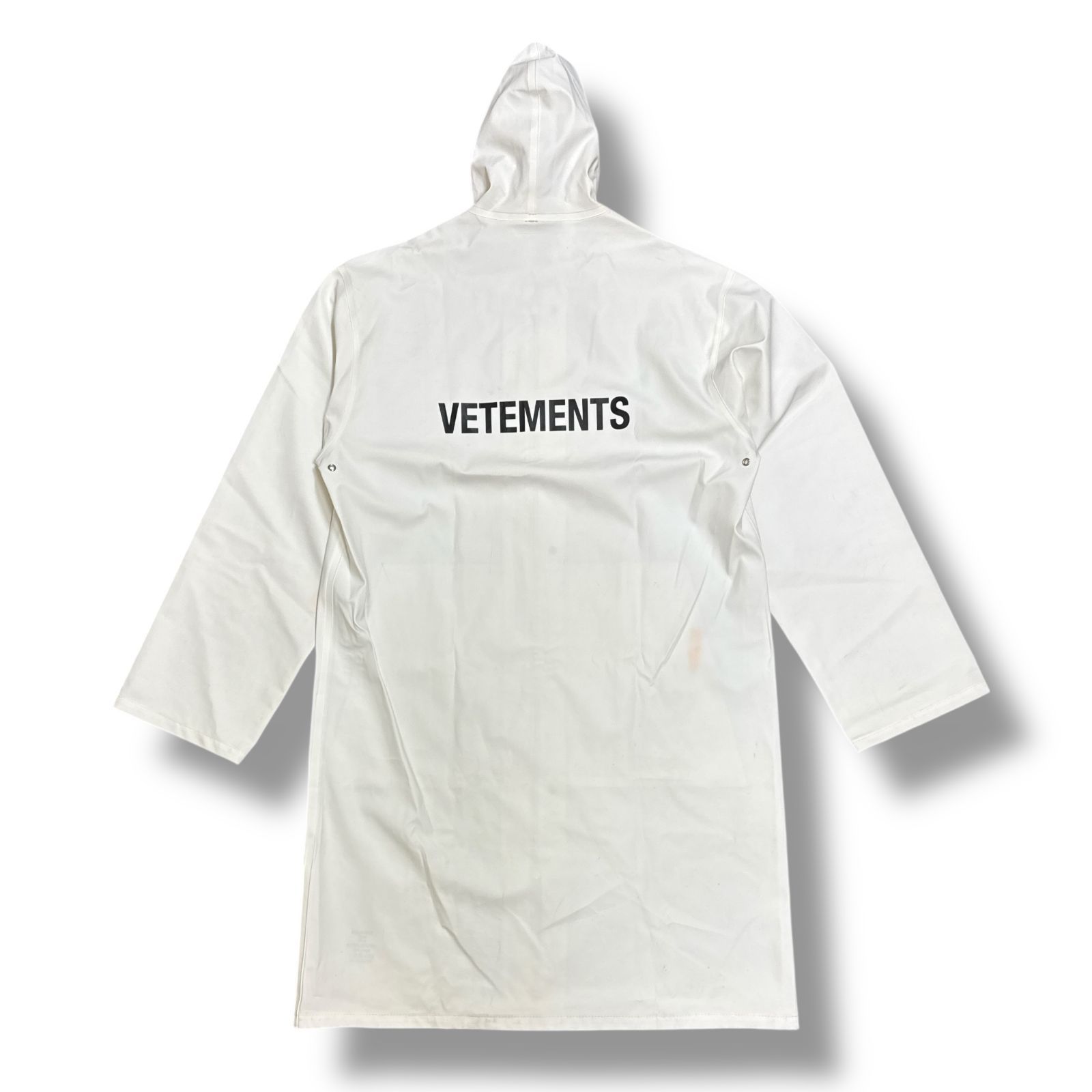 VETEMENTS 18AW Oversized hooded raincoat オーバーサイズフーデッド