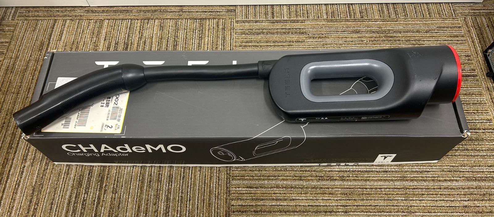 チャデモアダプター テスラ Tesla CHAdeMO 充電器 (5) - メルカリ