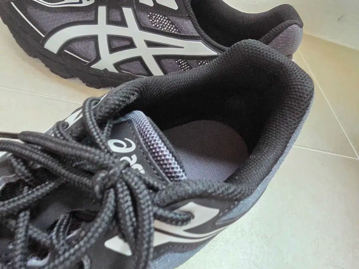 ゲルベンチャー キャリアグレー