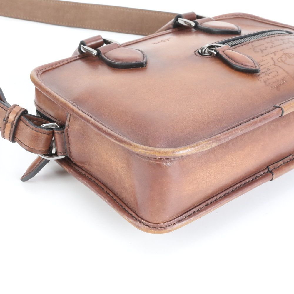 【美品】ベルルッティ　アンジュールツーウェイ 珍しいカリグラフィータイプ 美品】ベルルッティ アンジュールツーウェイ 珍しい