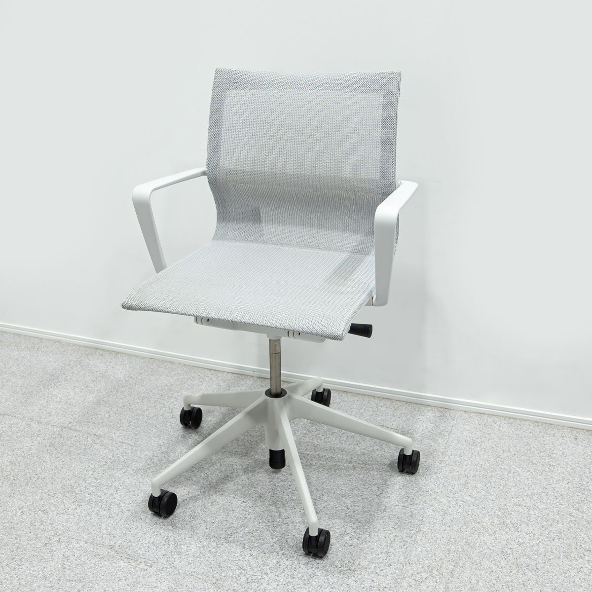 中古品】Vitra ヴィトラ Physix キャスターチェア オフィスチェア