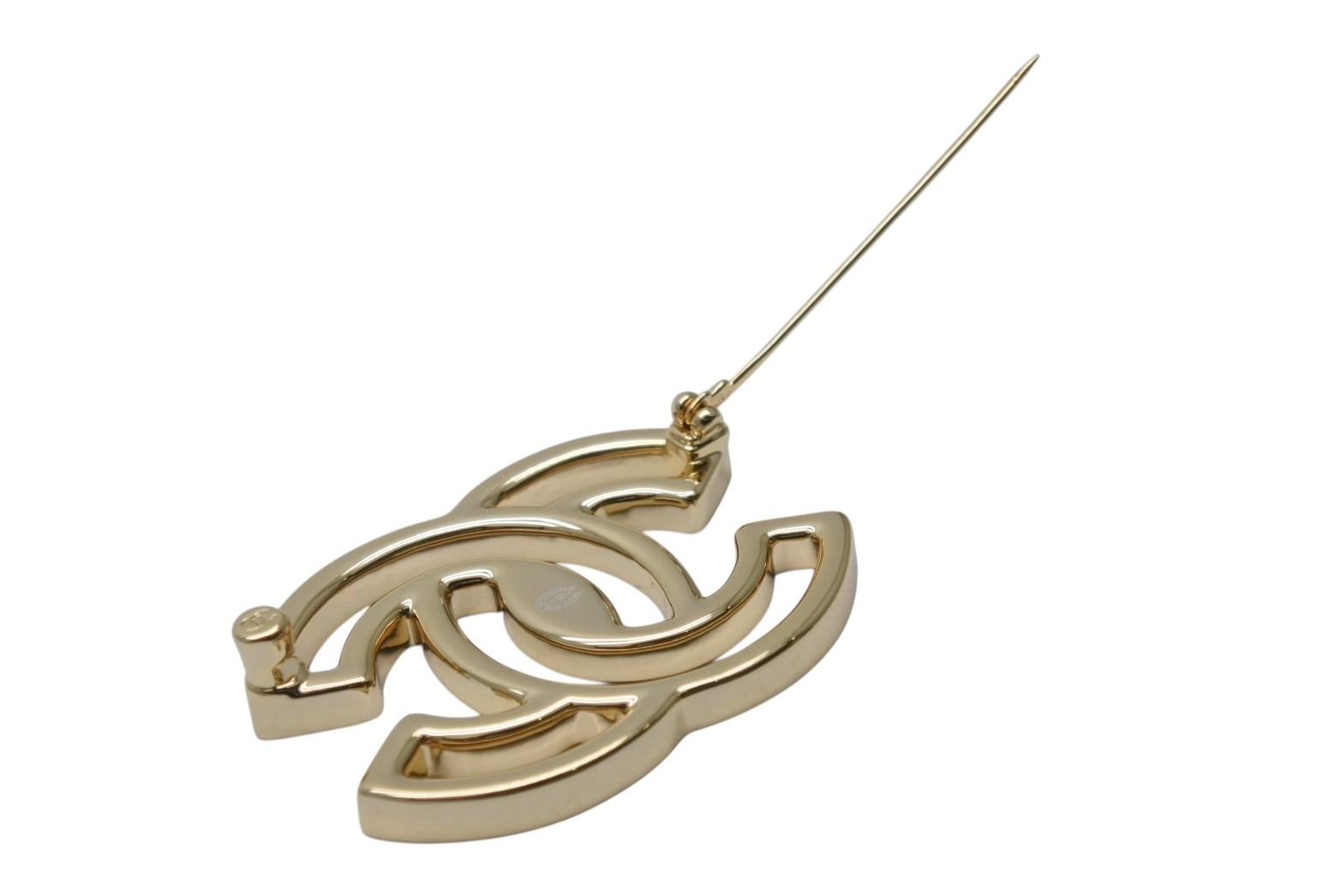 極美品 CHANEL シャネル ココマーク ブローチ 重量約35.0g B24A刻印