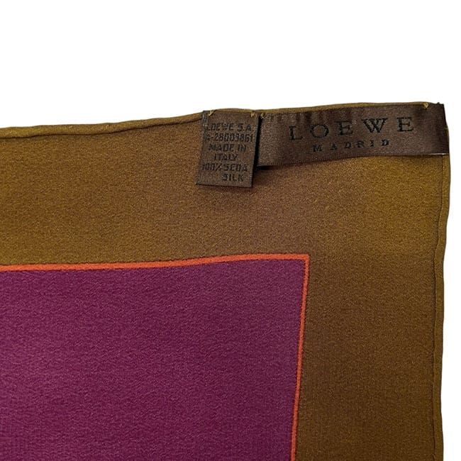 ロエベ スカーフ オレンジ カーキ ベージュ アナグラム クリーニング  