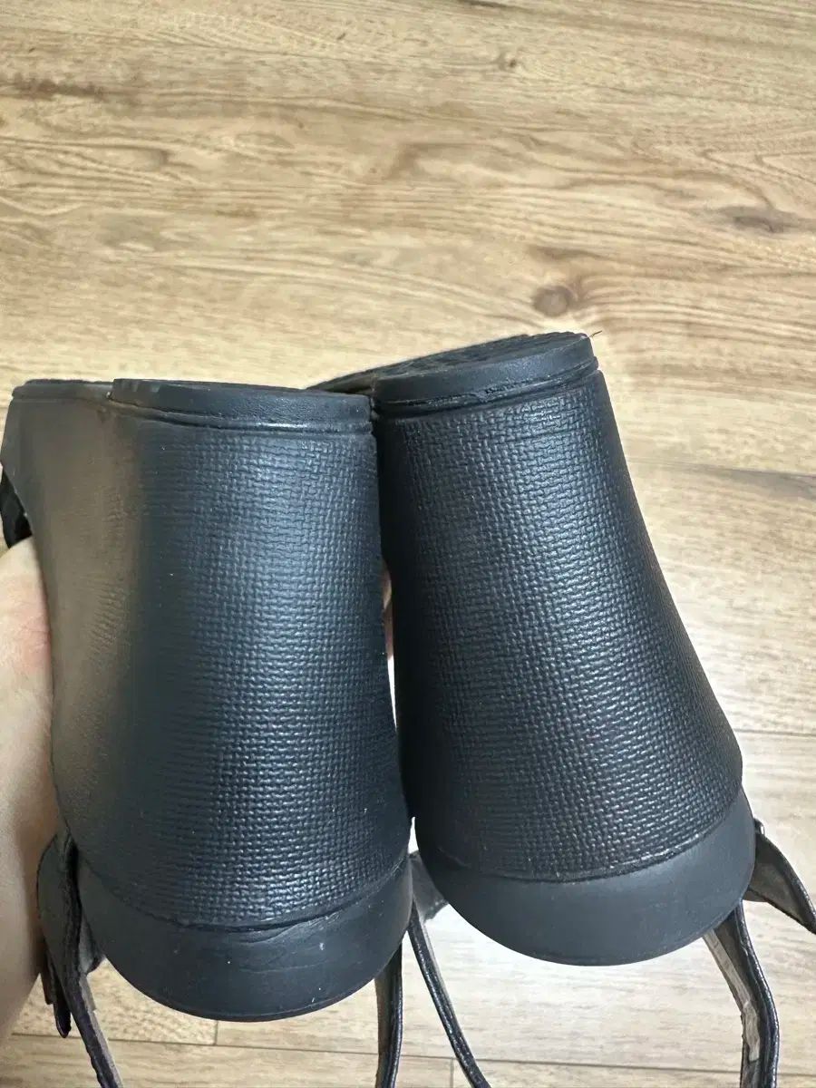 crocs クロックス