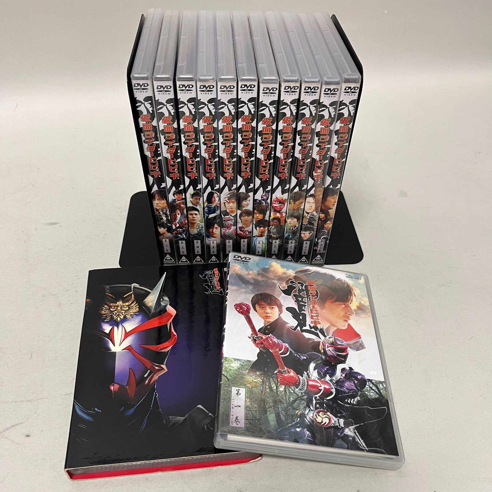 浜館16-985】【店舗併売品】 仮面ライダー響鬼 DVD 全12巻セット 【中古品】 - メルカリ