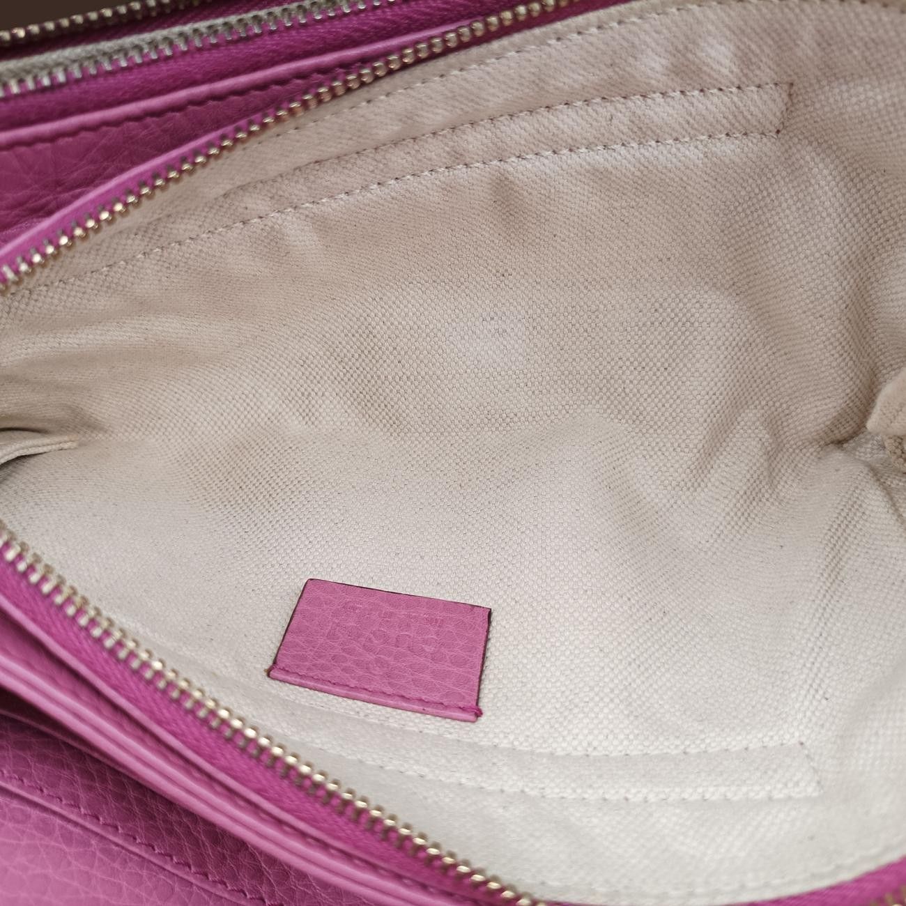 グッチGucciブロードウェイピンクレザー283061A010593335