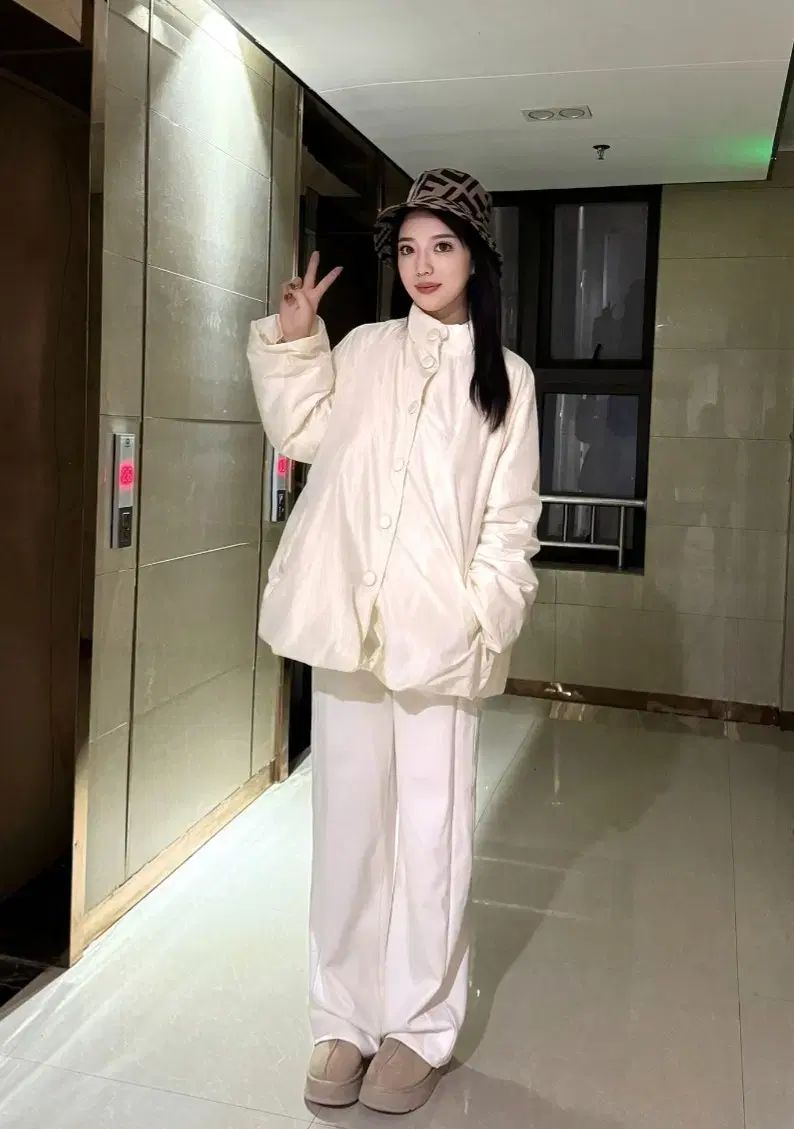 (国際配送) ダウン ジャケット