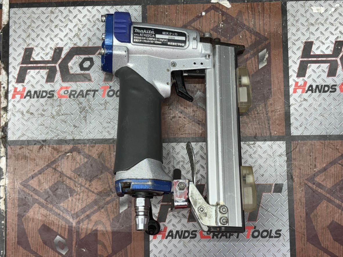 〇〇 マキタ AT422CA 軽天タッカ エアタッカ makita ハンズクラフト佐賀
