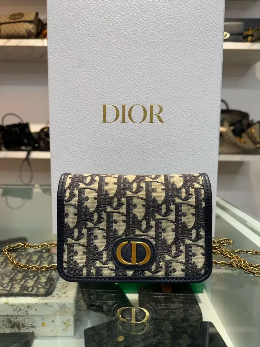 国内発送ディオール 30 モンテーニュ 2-in-1 ポーチ オブリーク DIOR | 30 Montaigne Aphrodite ポーチ ディオール オブリーク