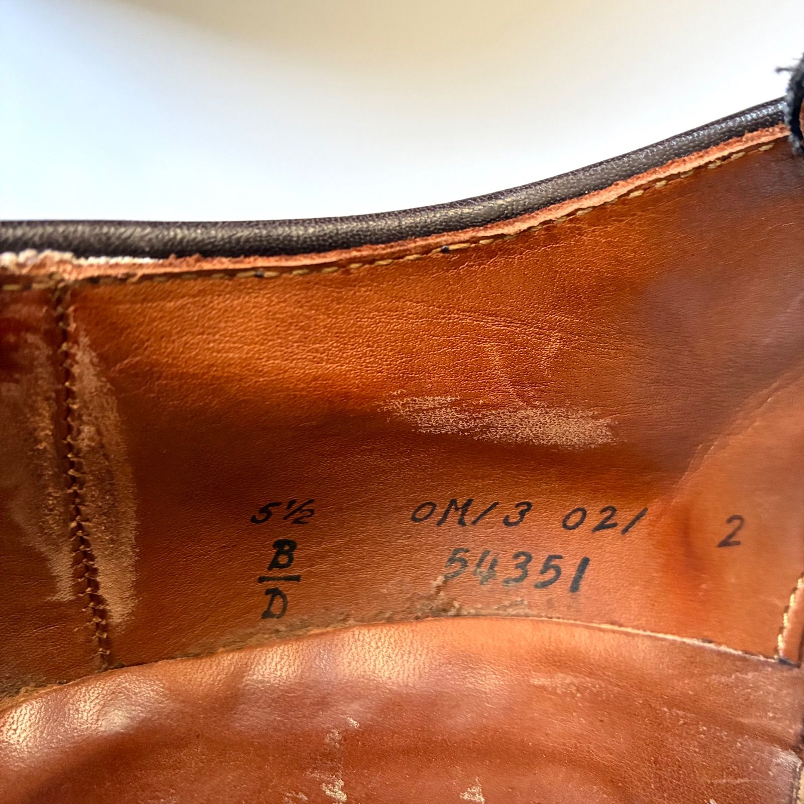 Alden / International Gallery BEAMS 別注 ゴートスエード Vチップ 