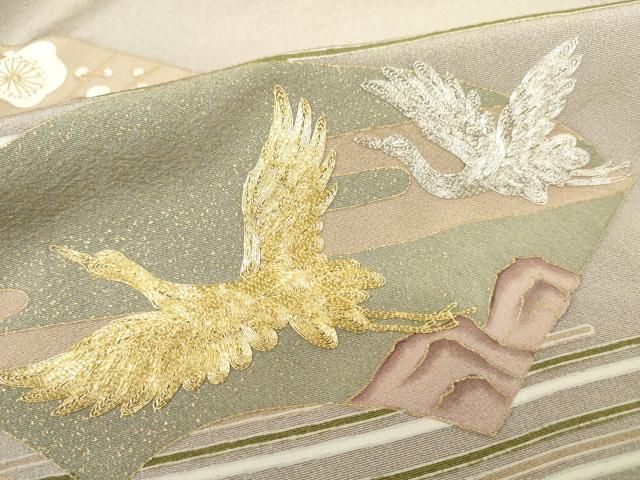 ［2886］色留袖 美品 向かい鳥花 駒刺繍 一つ紋 片喰 正絹 着物 袷 it-0099-2.jpg