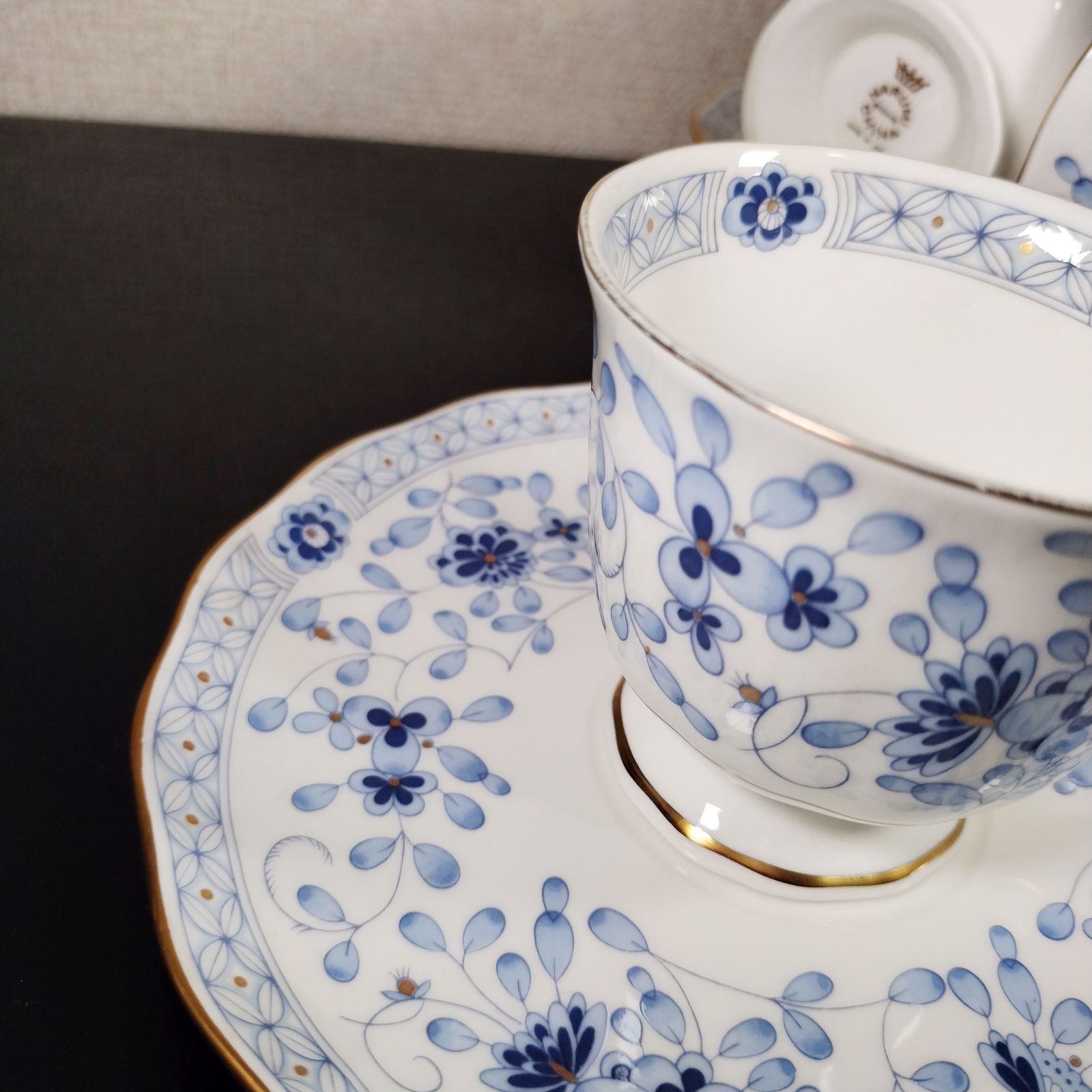 ナルミ  昭和レトロ オールドナルミ 鳴海陶器 NARUMI モダングレーの花柄 ティー