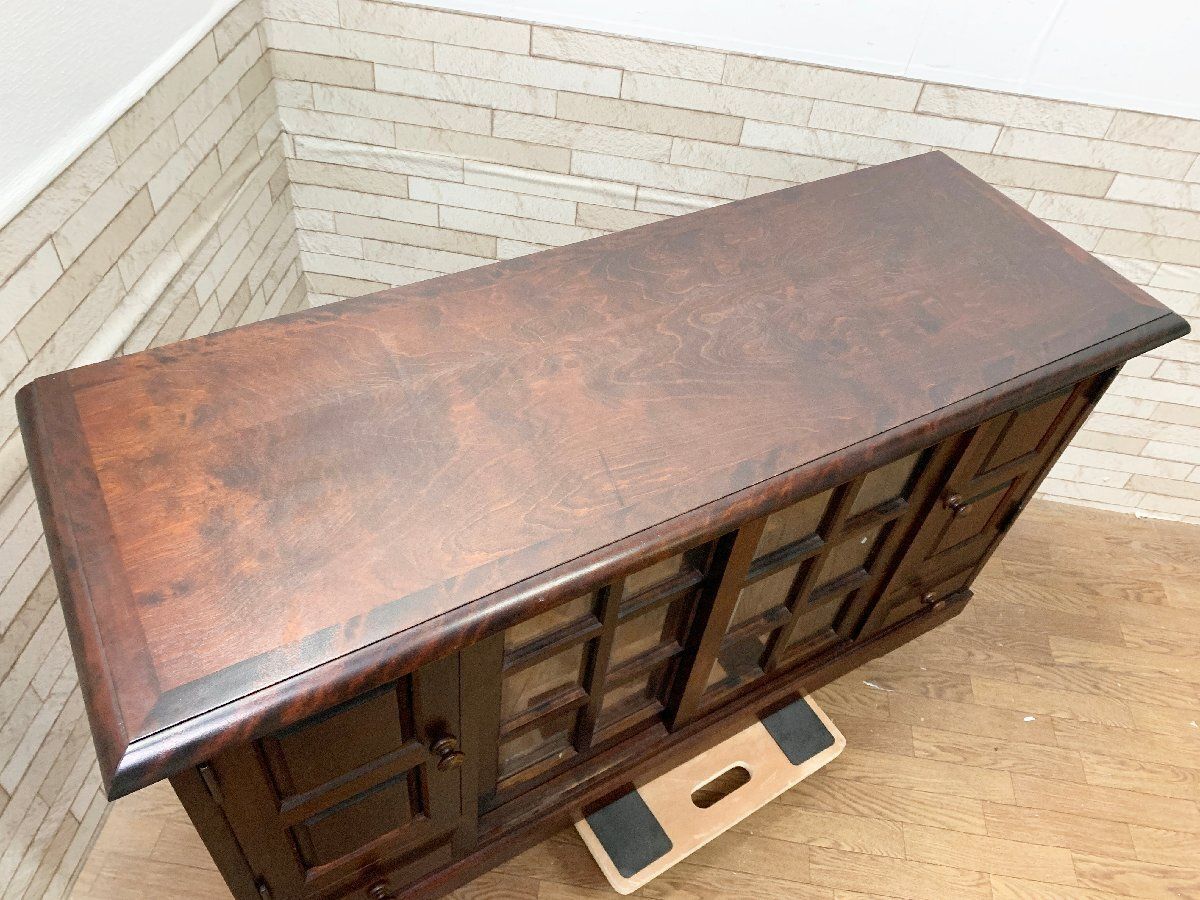 北海道民芸家具　樺材キャビネット　茶棚 定価324,000円/サイドボード飾り棚 北海道民芸家具 樺材キャビネット 茶棚 定価324,/サイドボード飾り棚